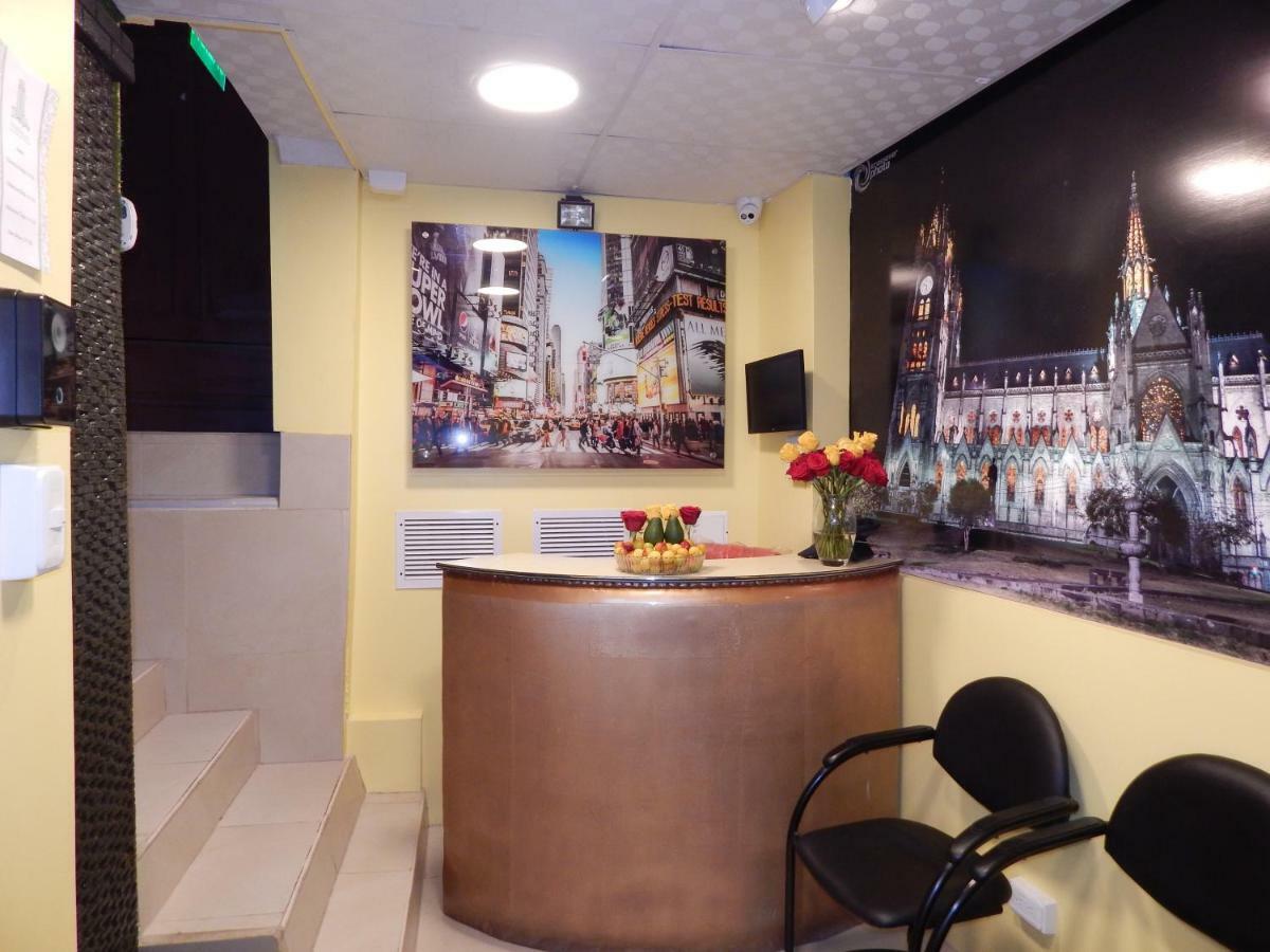 Hotel Olympus Plaza Quito Exterior foto